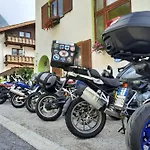 Haus Gertraud فندق مبيت وإفطار 3*