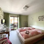 Haus Gertraud فندق مبيت وإفطار 3*