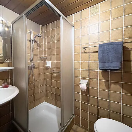 Haus Gertraud Bed & Breakfast