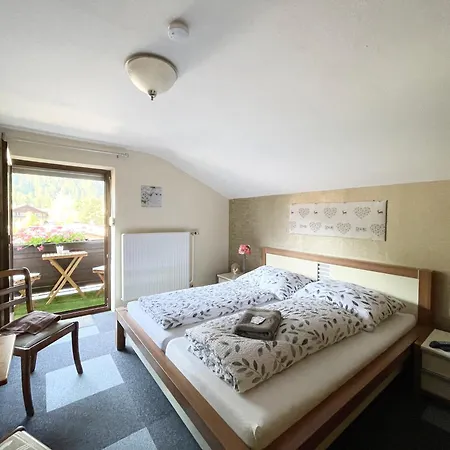 ベッド・アンド・ブレックファスト Haus Gertraud 3*