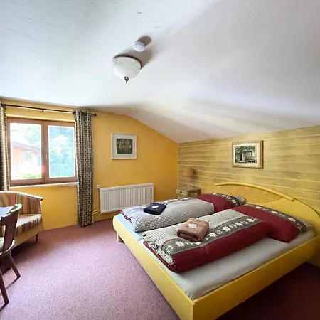 Haus Gertraud Frühstückspension Oetz