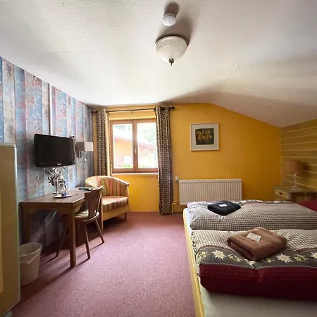 Haus Gertraud Bed & Breakfast