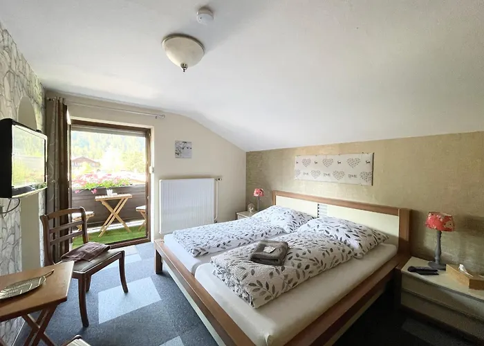 Bed & Breakfast Haus Gertraud 3*