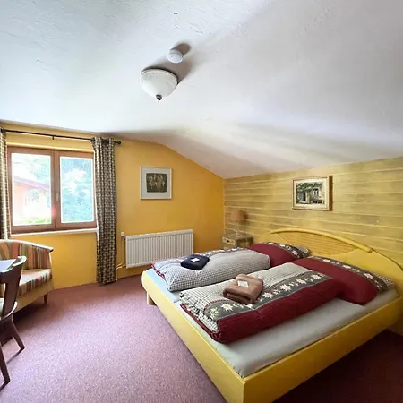 Couette-café Haus Gertraud 3*